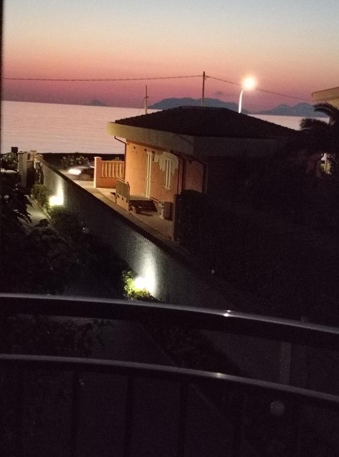 Frontemare Rooms Milazzo Exteriör bild